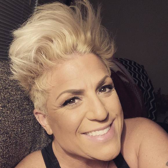 Meet your Posher, Jessica - Picture 1 of 1